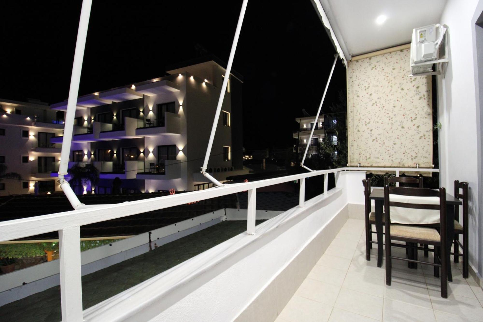 Vila Reni Risi คซามิล ภายนอก รูปภาพ